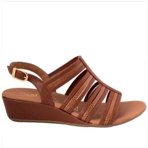 Flexi strappy wedge heels women's size 6